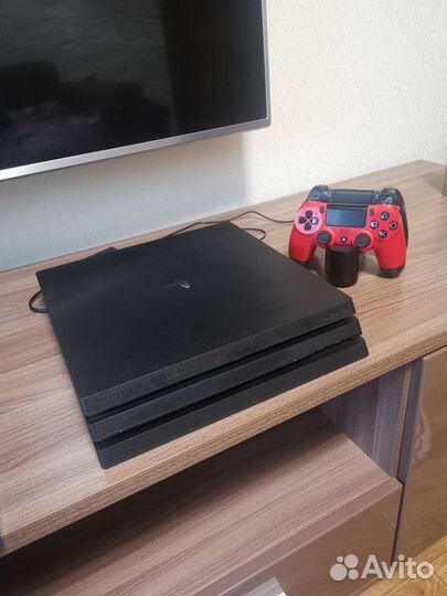 Sony playstation 4 PS4 pro 1tb с играми