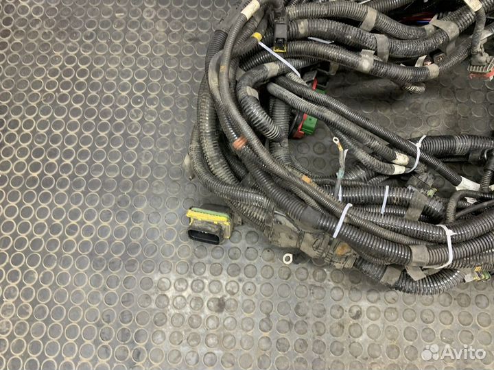 7421562898 Проводка шасси Renault T