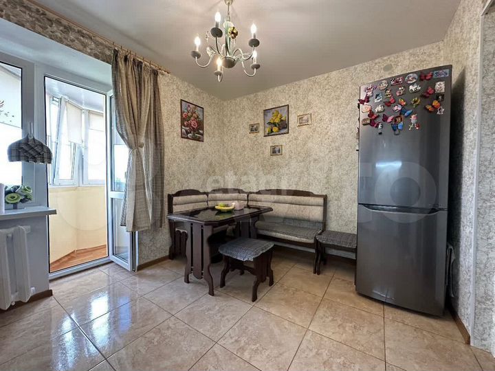 2-к. квартира, 64,5 м², 5/10 эт.