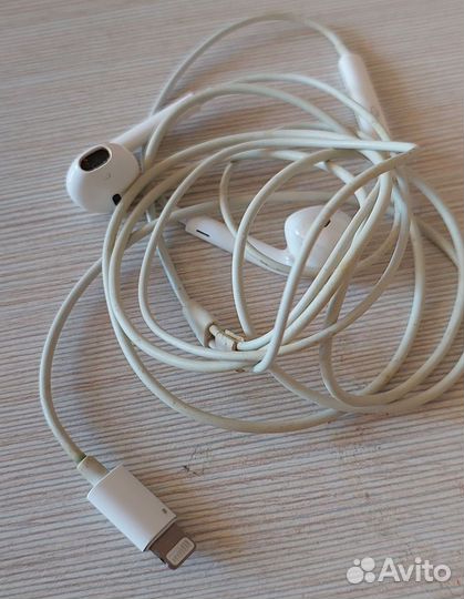 Наушники apple earpods lightning оригинал