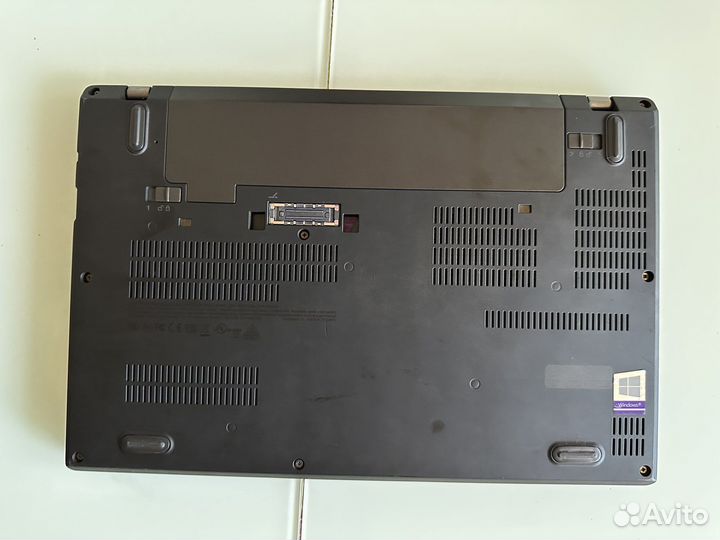 Lenovo thinkpad x270 i3/16gb ddr4/256gb nvme