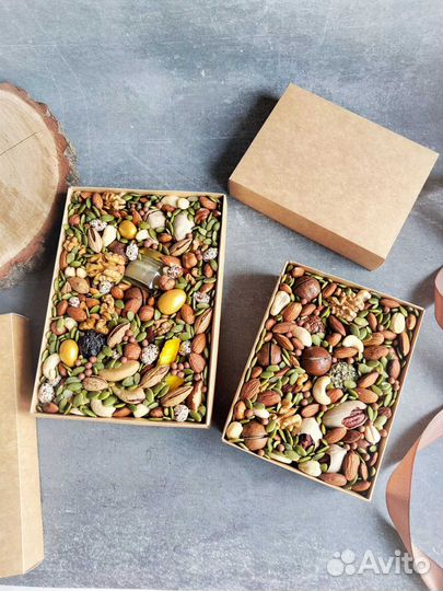 Подарки для тренера, ореховые букеты