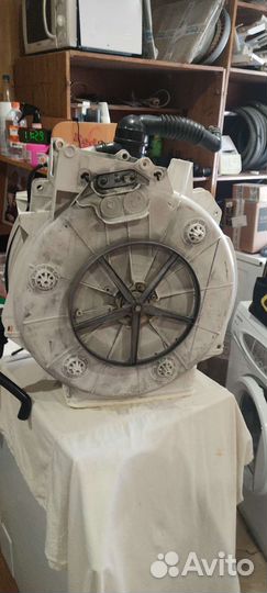 Бак стиральнойй машины индезит