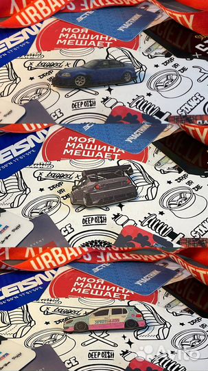 Сувенирные значки с авто