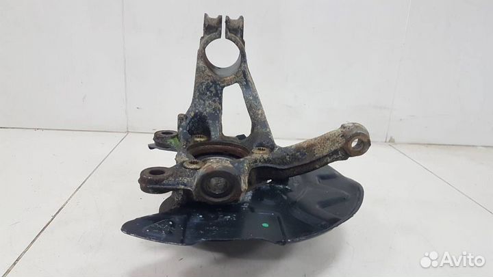 Кулак поворотный передний правый Skoda Octavia A7