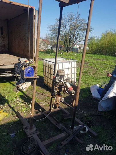 Буровая установка Бурение скважин