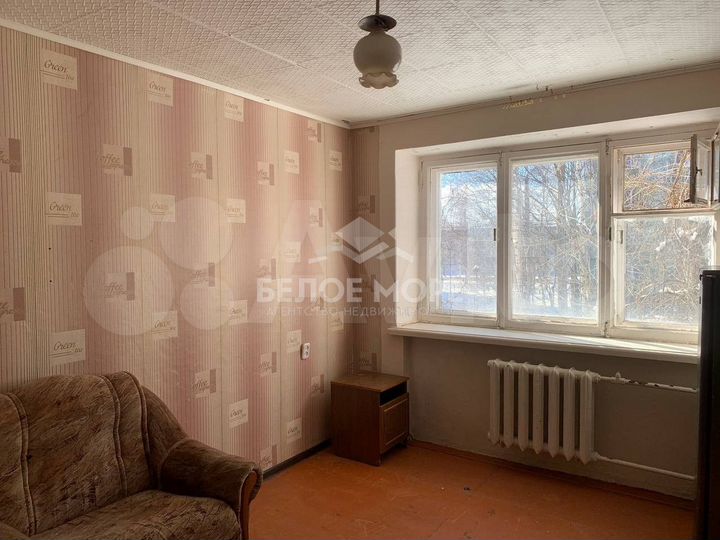 Комната 11,8 м² в 7-к., 2/5 эт.