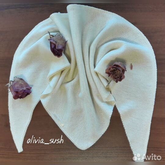 Косынка вязаная