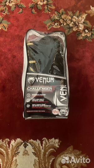 Боксерские перчатки