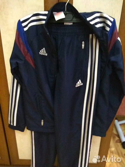 Костюм спортивный Адидас