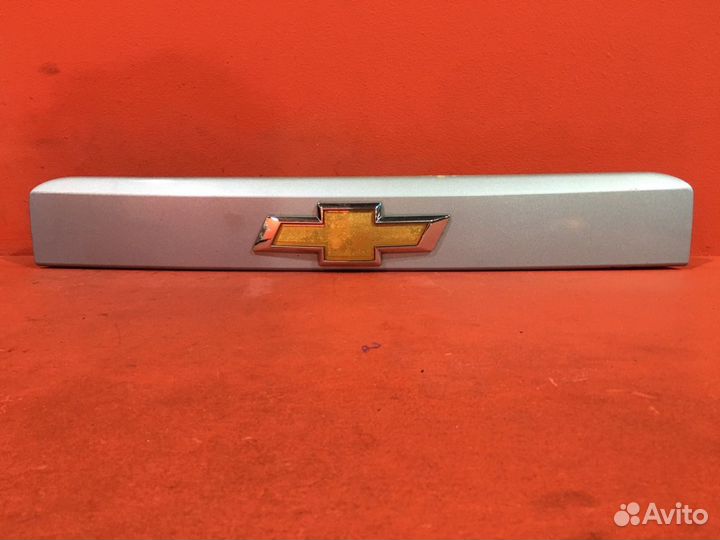 Накладка на багажник Chevrolet Orlando J309 F18D4