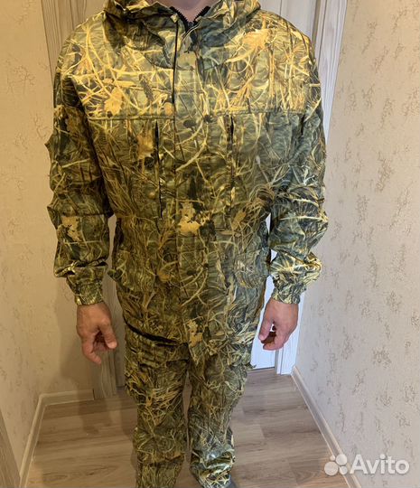 Камуфляжный костюм