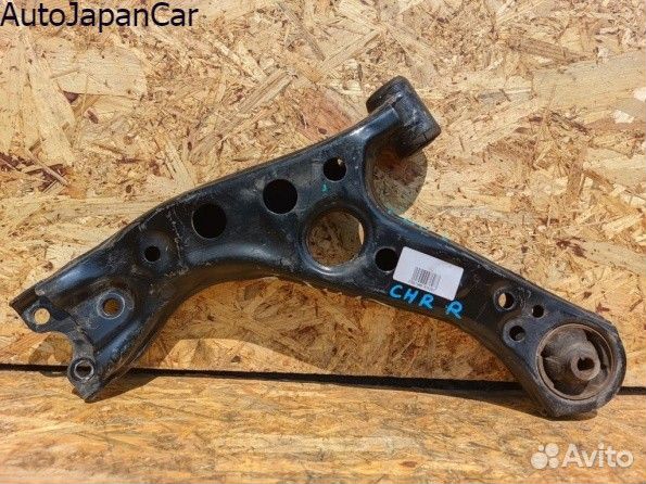 Рычаг с шаровой Тойота С-хр 2016-2023