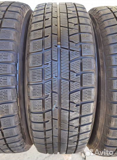 Yokohama Ice Guard IG50+ 215/60 R17 99H