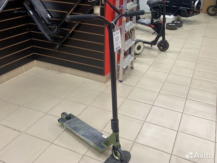 Самокат трюковой TT Shreder зеленый