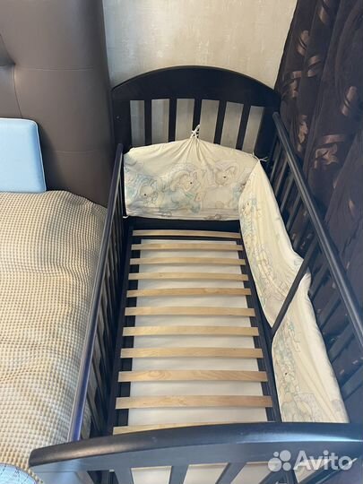 Детская кроватка (топотушки) с матрасом