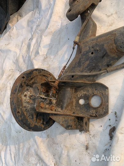 Балка задняя mazda verisa