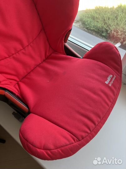 Автомобильное кресло maxi cosi rodifix airprotect