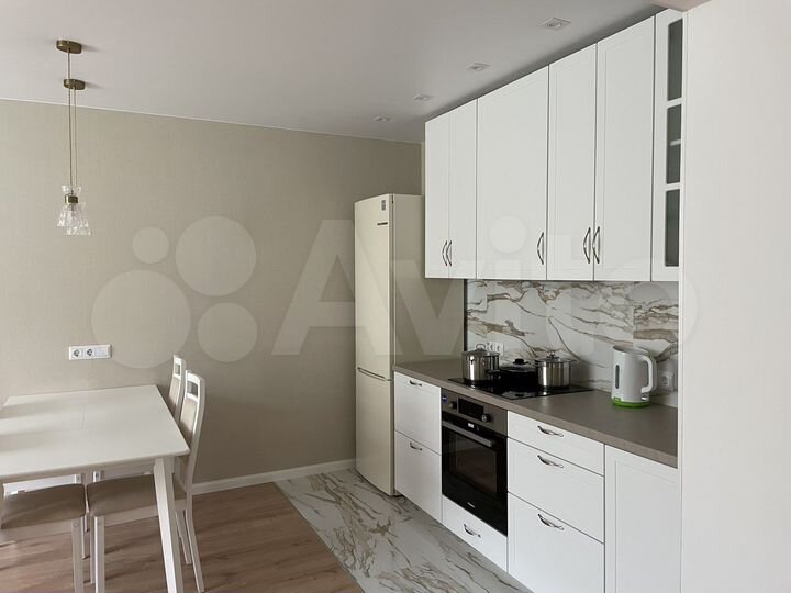 1-к. квартира, 40 м², 8/10 эт.