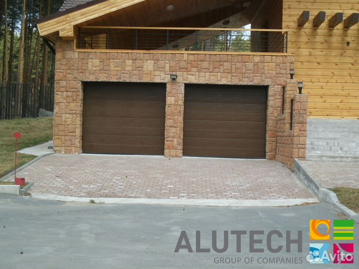 Секционные ворота alutech