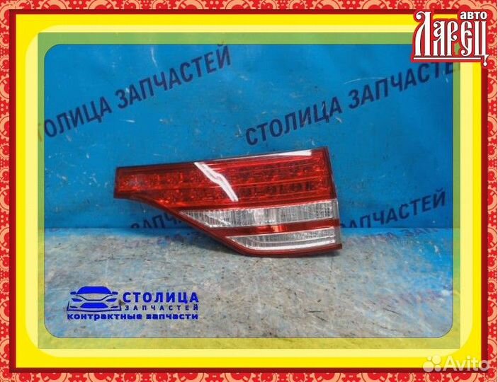 Вставка между стопов toyota estima ACR50 правый