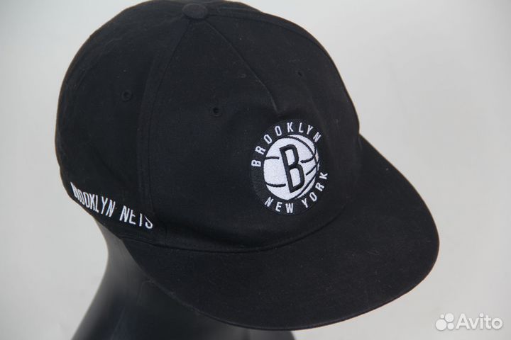 Adidas Brooklyn NBA кепка