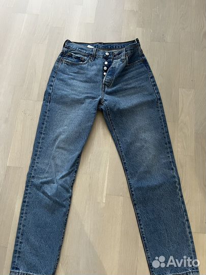 Женские джинсы levis 501