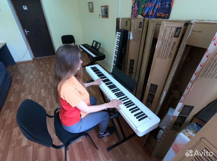 Электронное пианино Casio белое аренда/продажа