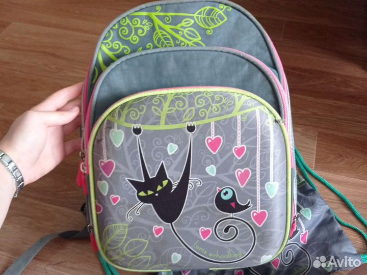 Рюкзак школьной для девочки