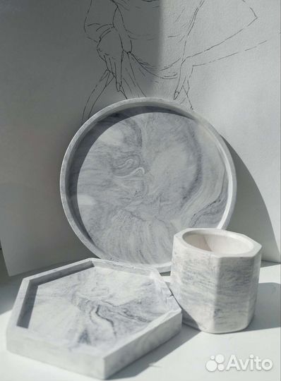 Дизайнерские изделия ручной работы из гипса