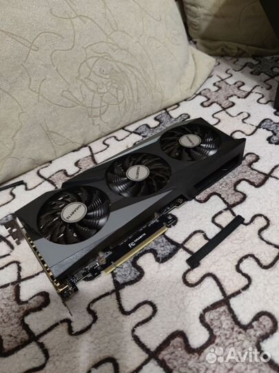 Продам gigabyte nvidia GeForce RTX 3060 GV-N3060GA