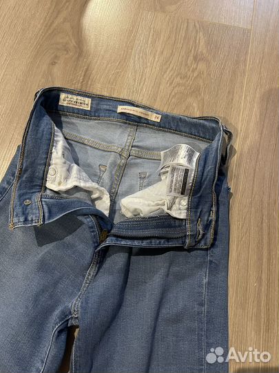 Джинсы женские levis 724 high rise straight