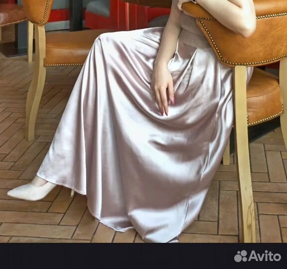 Атласная юбка макси