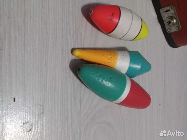 Мармышки, коромысло, поплавки, кольца, карабины