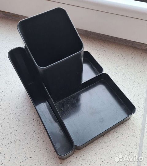 Подставка для канцелярских принадлежностей