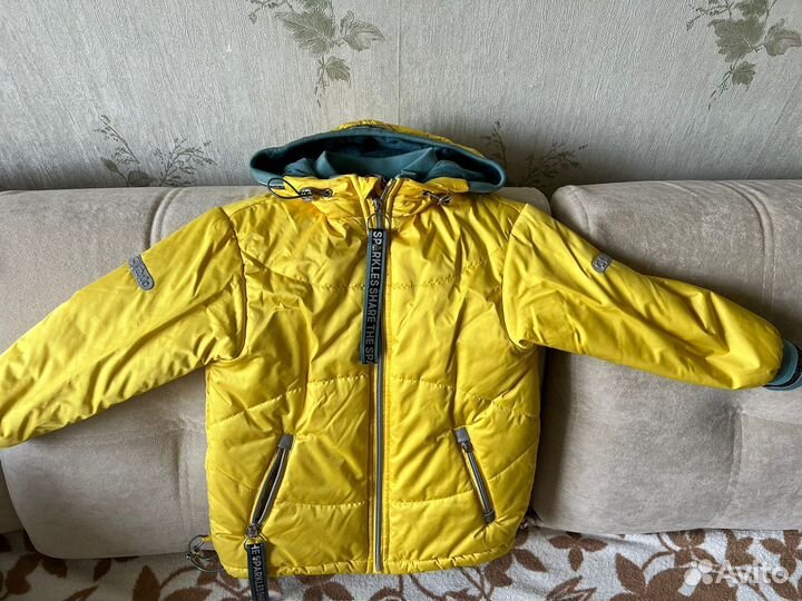 Куртка демисезонная детская pelican на 4-5 лет