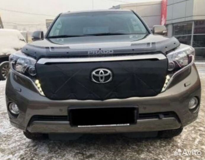 Утеплитель радиатора на автомобиль