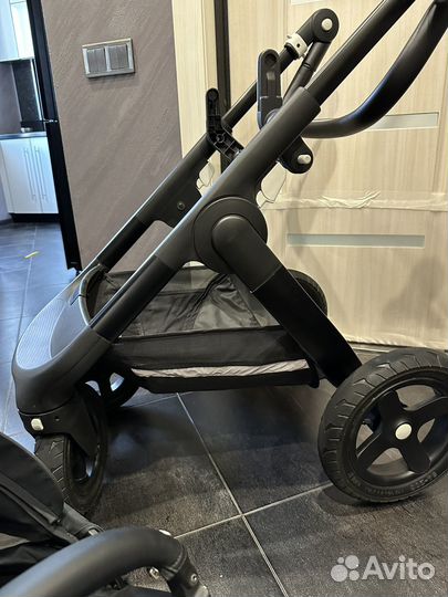 Коляска Stokke trailz, черная