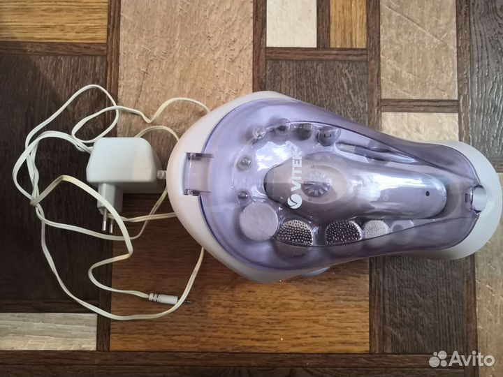 Набор для маникюра и педикюра Vitek VT-2201