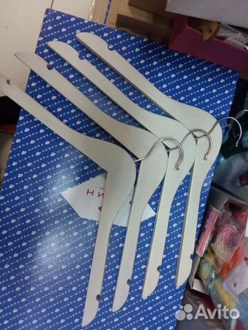 Вешалки плечики деревянные