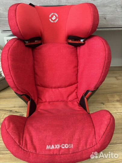Автокресло Maxi Cosi rodifix