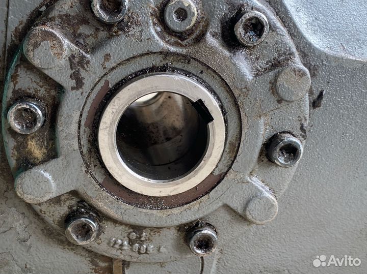 Редуктор KA76 LP100