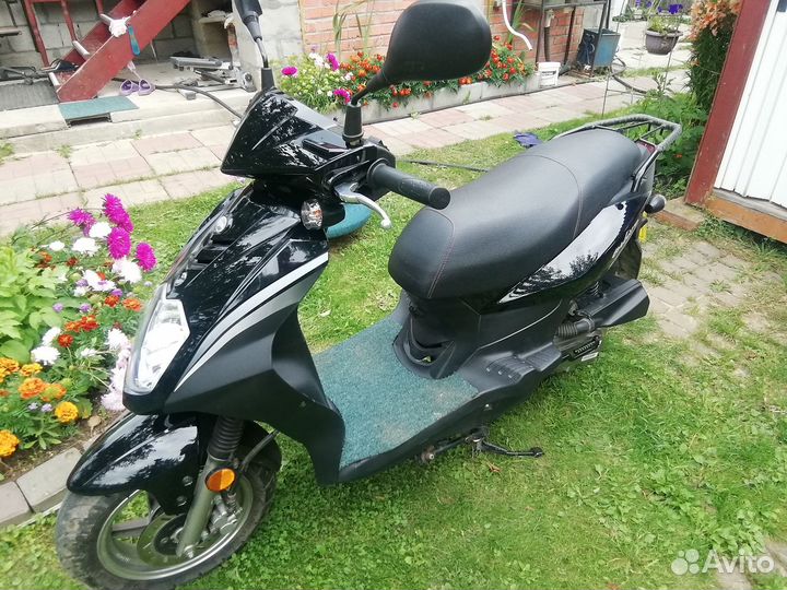 Скутер SYM Orbit 50