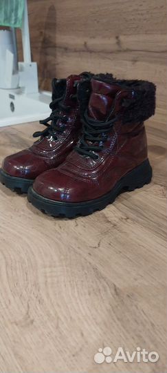 Ботинки демисезонные для девочки 24 размер