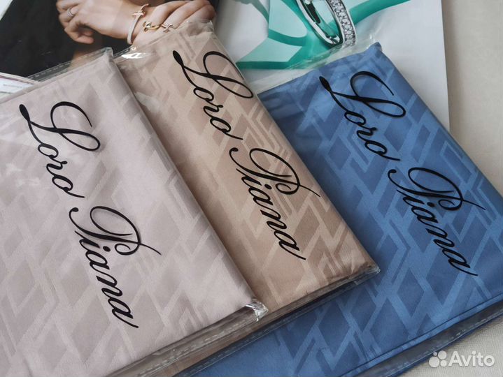 Платок Шелковый однотонный жаккардовый новый