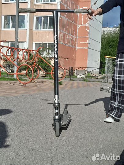 Трюковой самокат