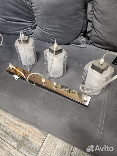 Комплект красивых бра и светильников