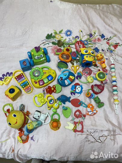 Развивающие игрушки для малышей