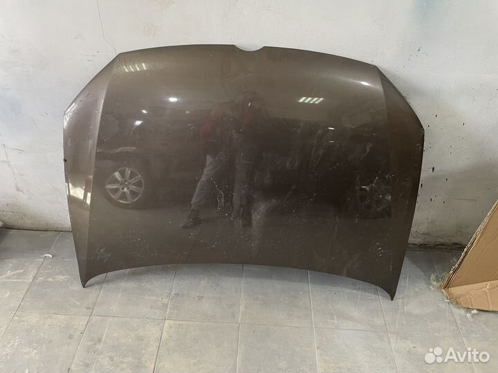 Продам капот фольцваген поло оригинал б/у