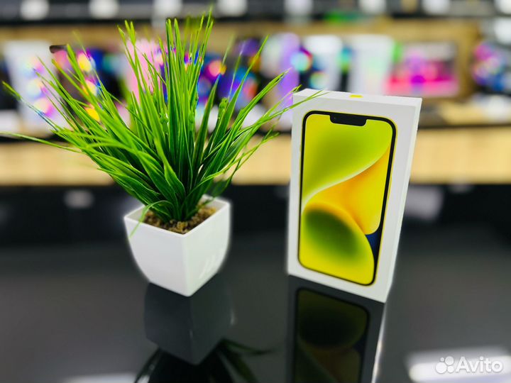 iPhone 14, 256 ГБ
